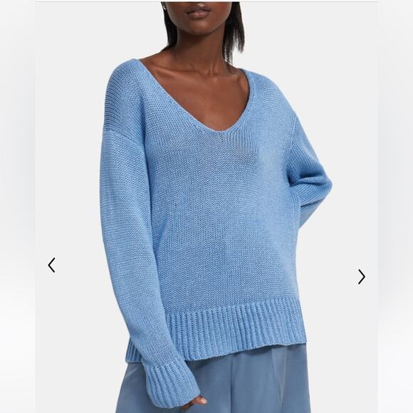 Theory V-Neck Sweater in Knit Linen - Picture 2 of 14